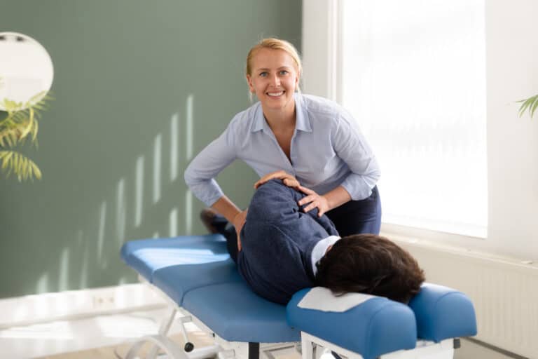 chiropractor-topchiro